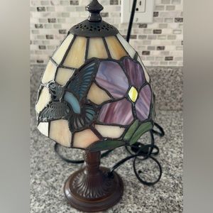 Tiffany Style Table Lamp - New!